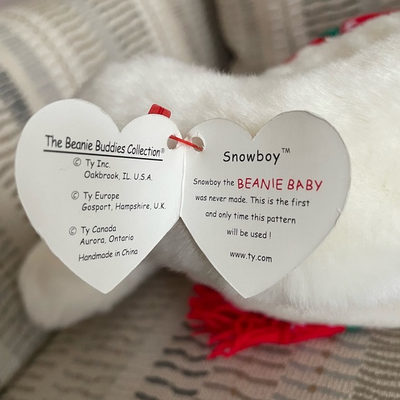 Snowman Beanie Buddy - Picture 3 of 6